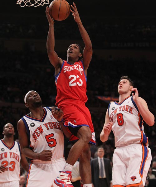 表现同样没 表现同样没