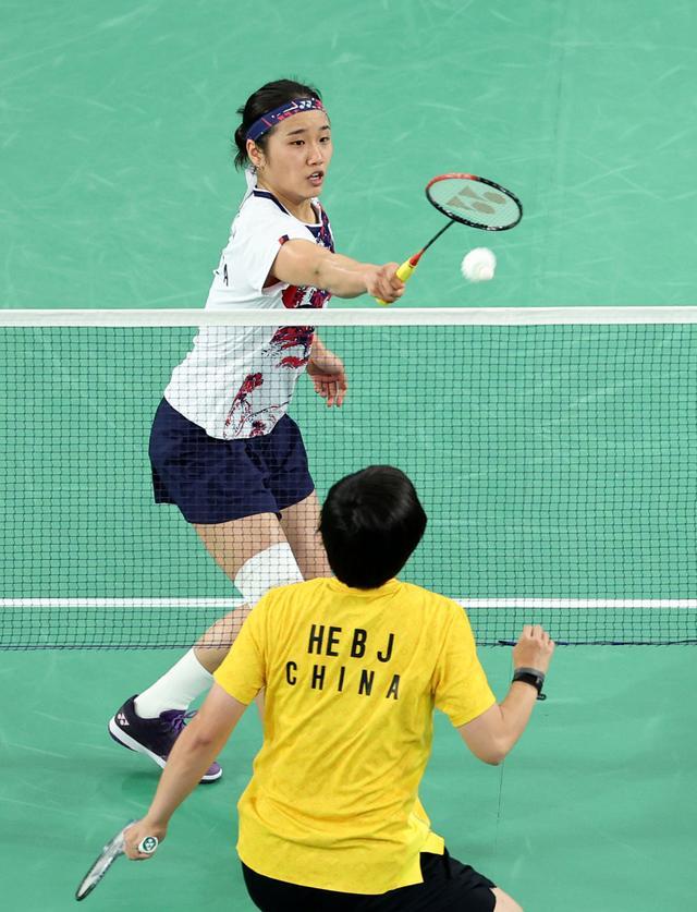 赛场上云集 赛场上云集