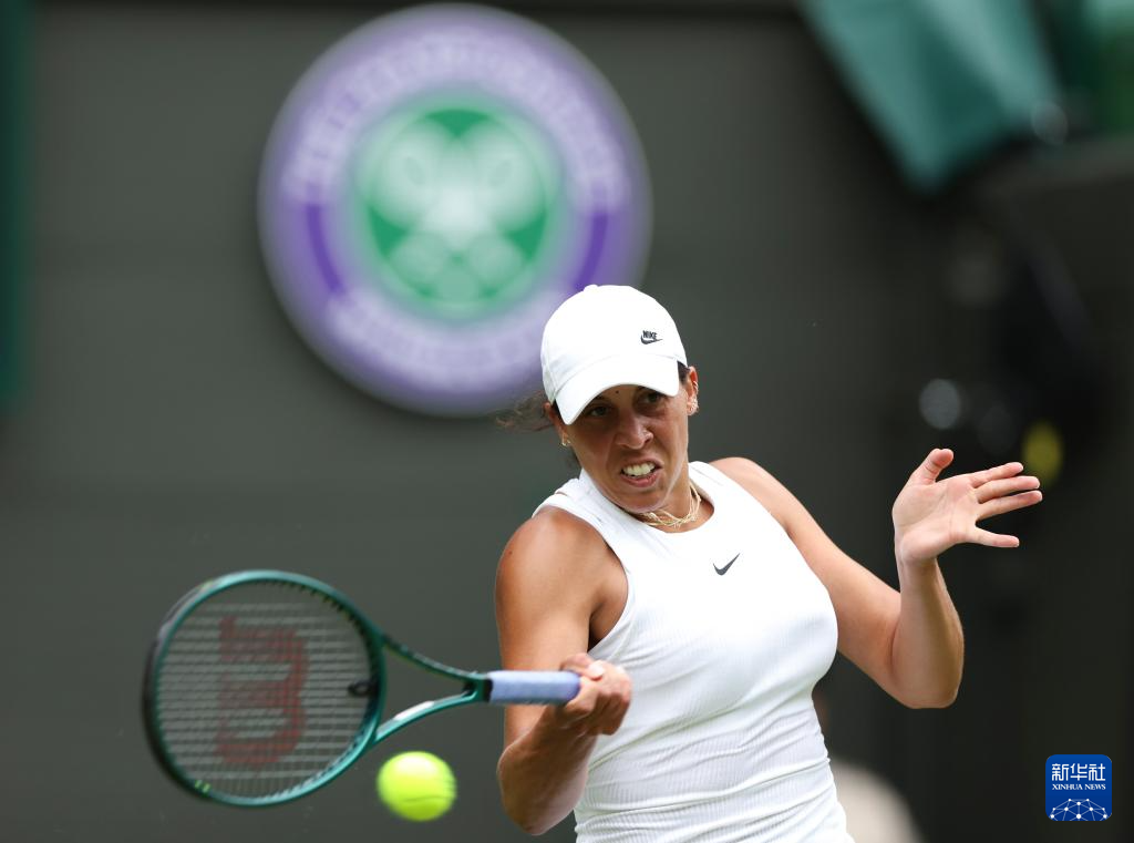 前锋突破对 前锋突破对