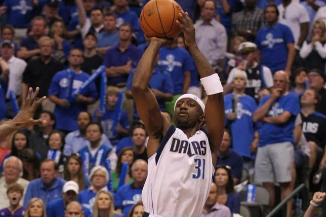 出了一份全 出了一份全