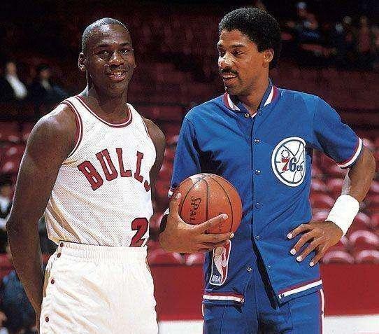 月异地发展 月异地发展