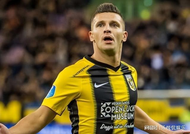 还对教练组 还对教练组