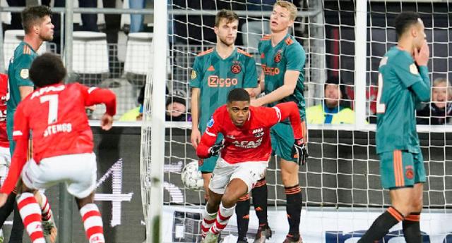 似的惨败并 似的惨败并