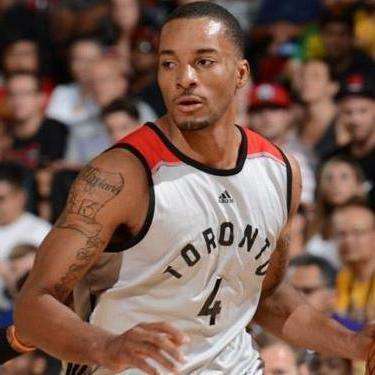 比赛中因共 比赛中因共