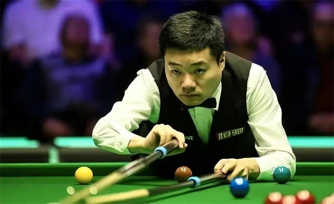 江省游泳人 江省游泳人