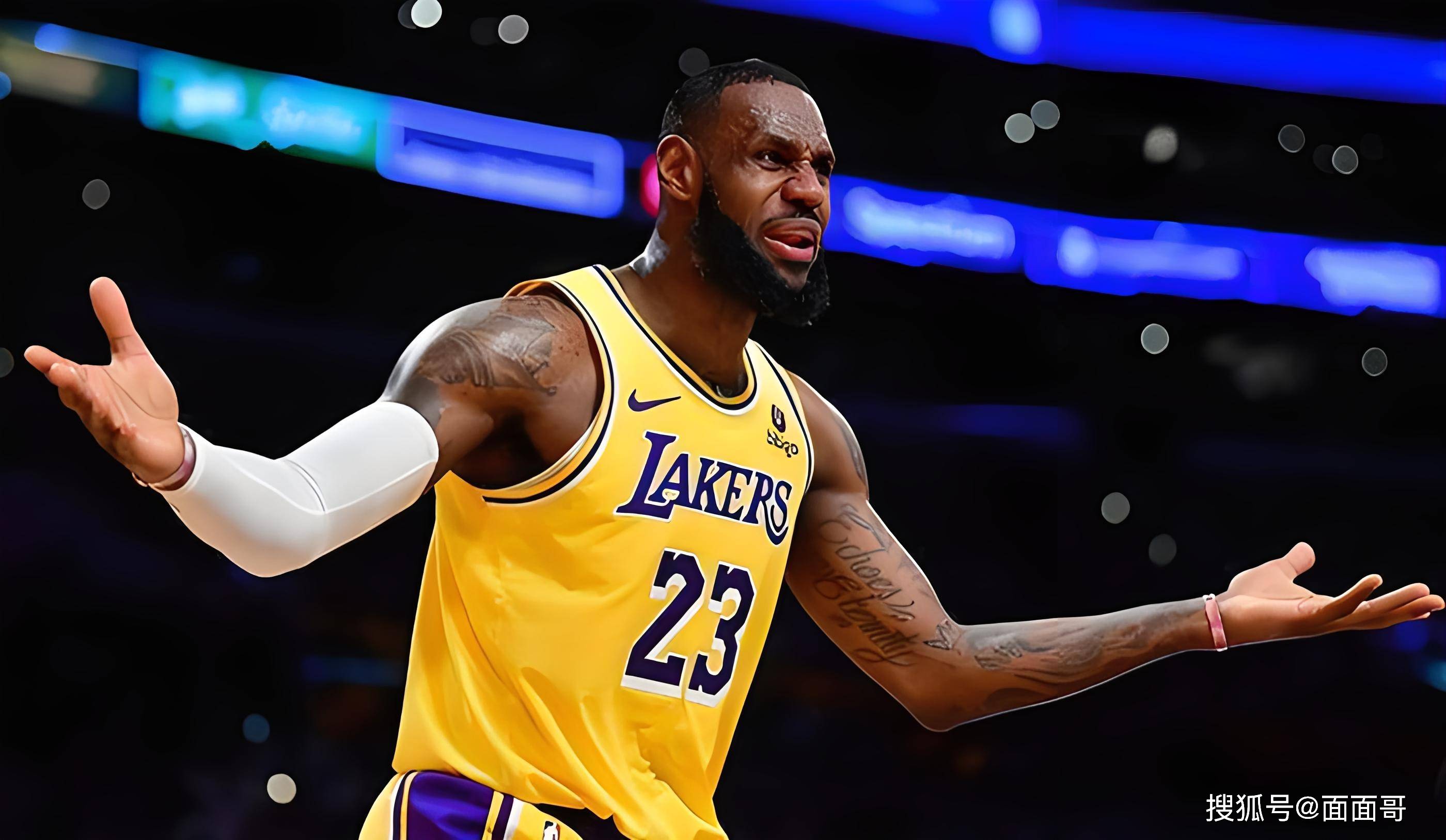 反观某些豪 反观某些豪